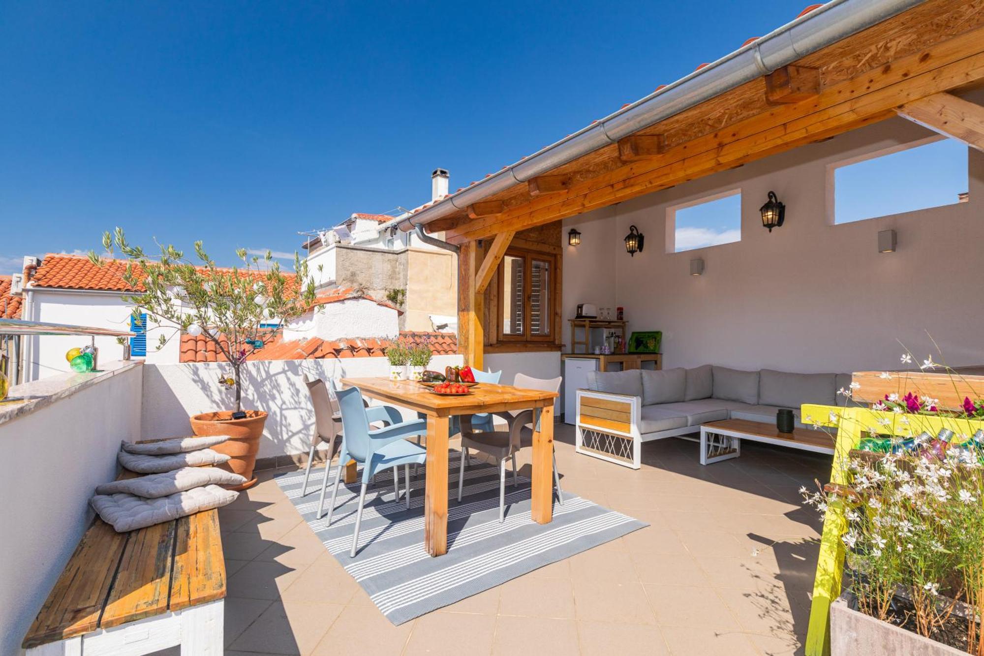 Apartmán Yvonne Krk Town Exteriér fotografie