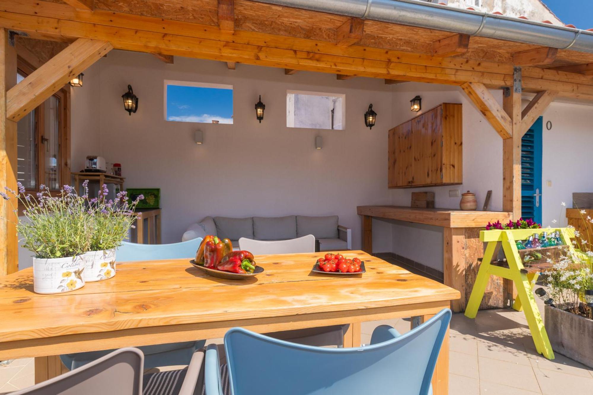 Apartmán Yvonne Krk Town Exteriér fotografie