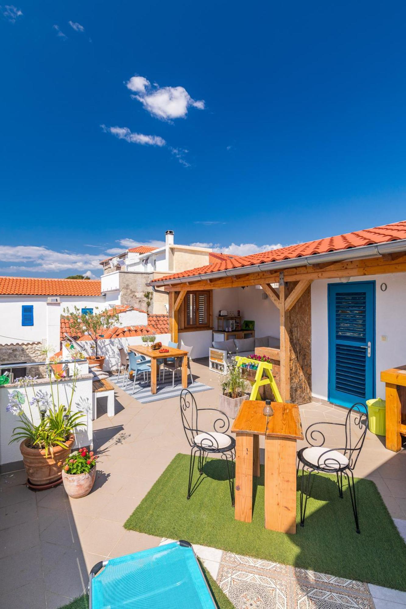 Apartmán Yvonne Krk Town Exteriér fotografie