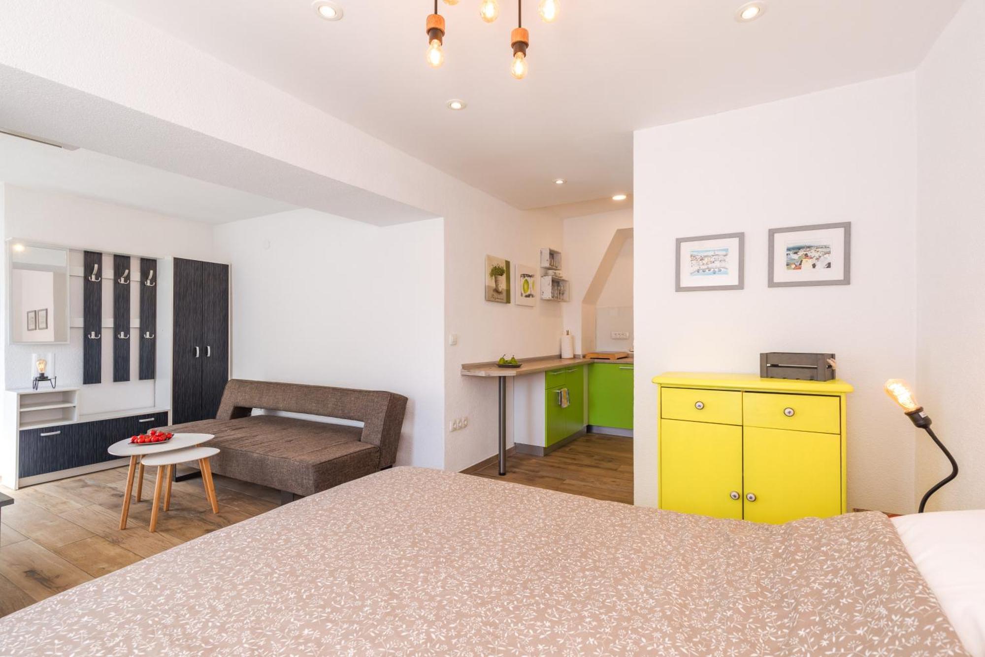 Apartmán Yvonne Krk Town Exteriér fotografie