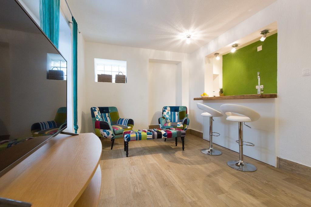 Apartmán Yvonne Krk Town Exteriér fotografie