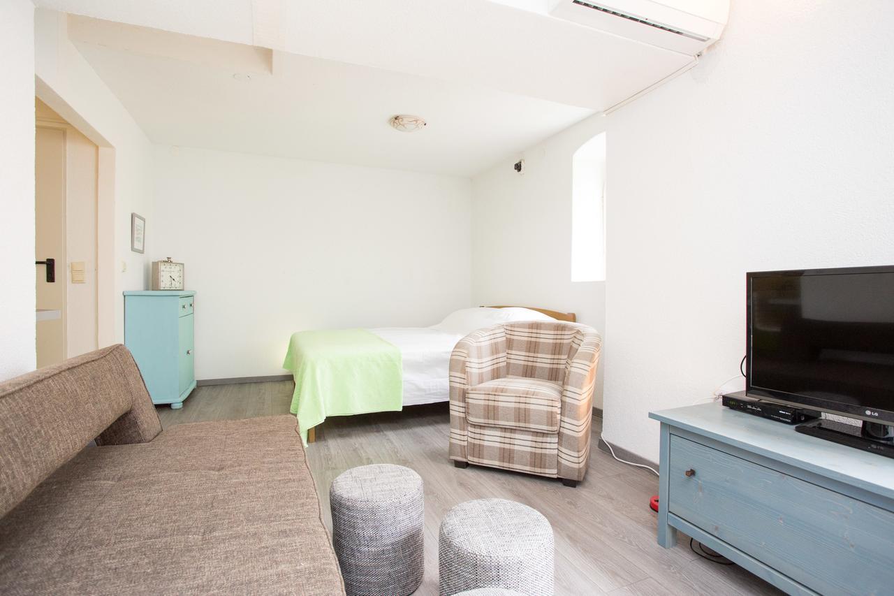Apartmán Yvonne Krk Town Exteriér fotografie