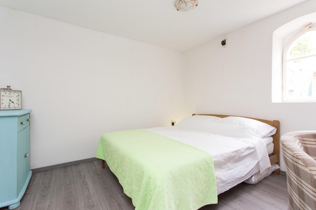 Apartmán Yvonne Krk Town Exteriér fotografie